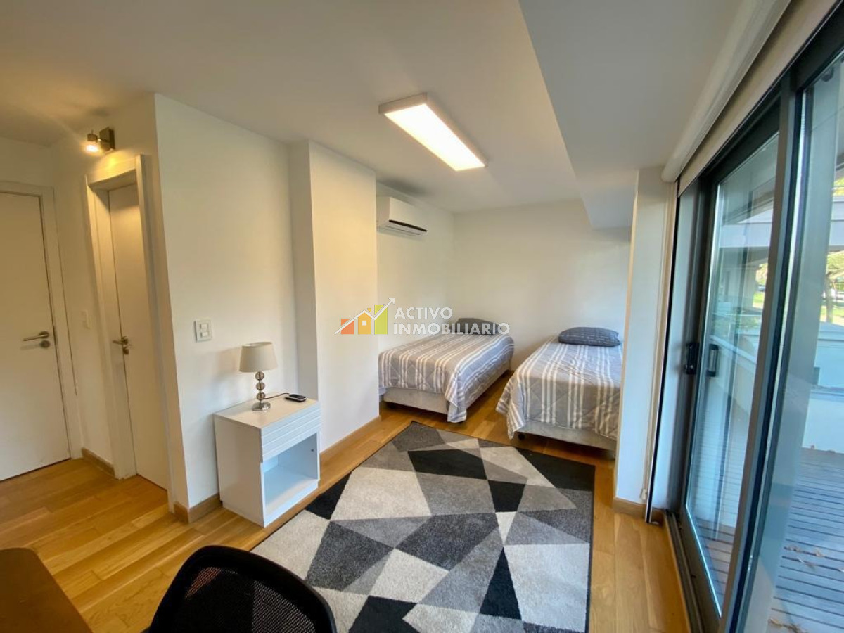 Apartamento ID.12 - Incleible Planta En Frente Al Golf 2 D 3b+patio+garage