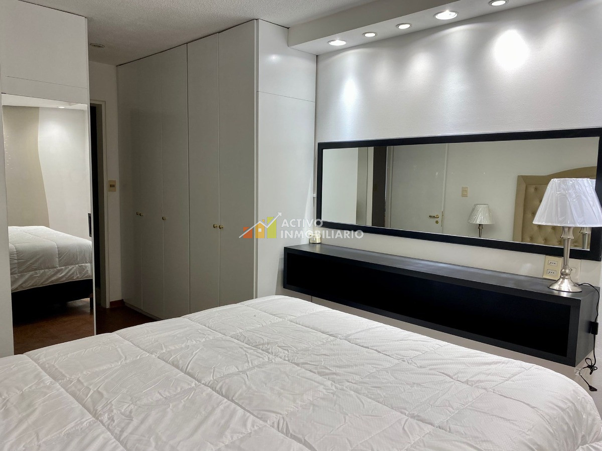 Apartamento ID.14 - Alquiler Apartamento Amoblado 2 Dormitorios + Garaje - Punta Carretas 