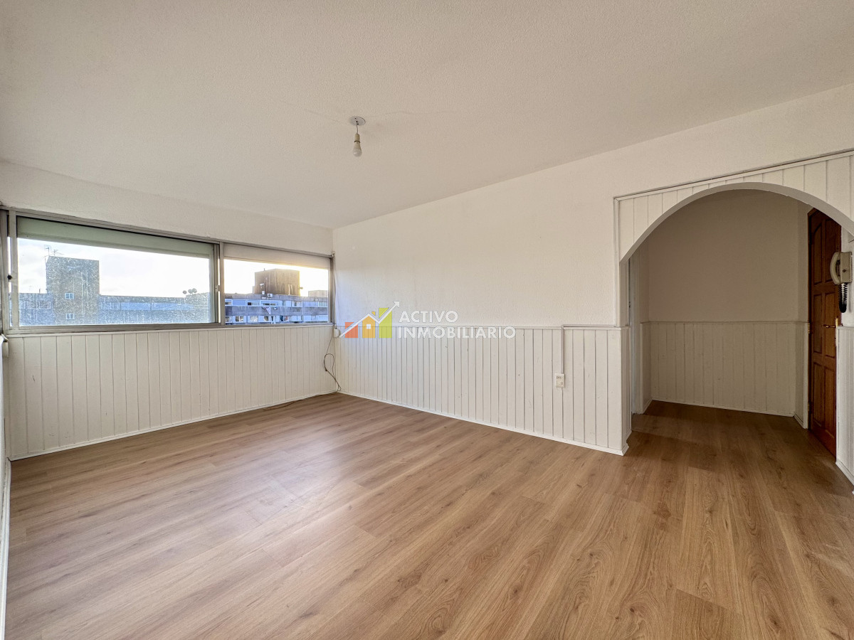 Apartamento ID.430 - Alquiler apartamento 3 dormitorios - Malvin Norte