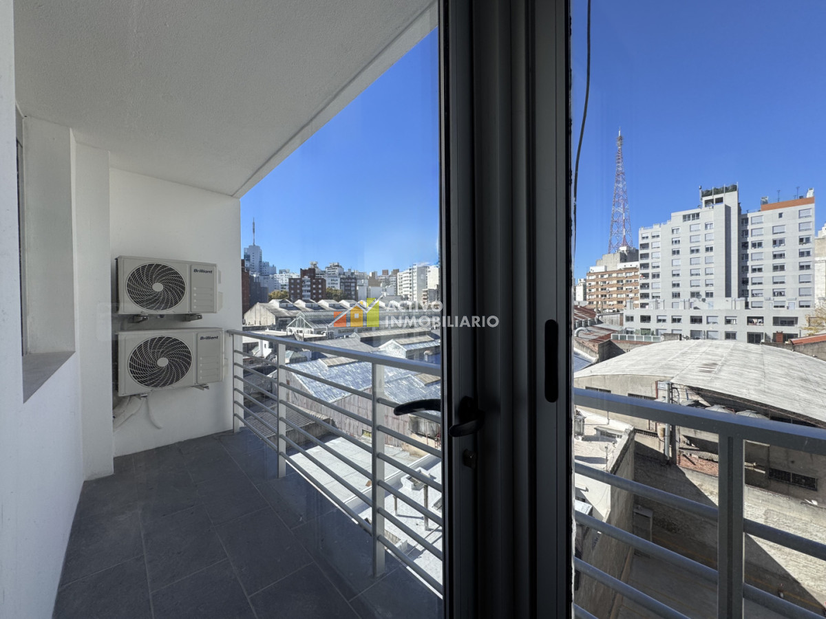 Apartamento ID.566 - Alquiler apartamento amoblado 1 dormitorio + balcón + garage - Tres Cruces