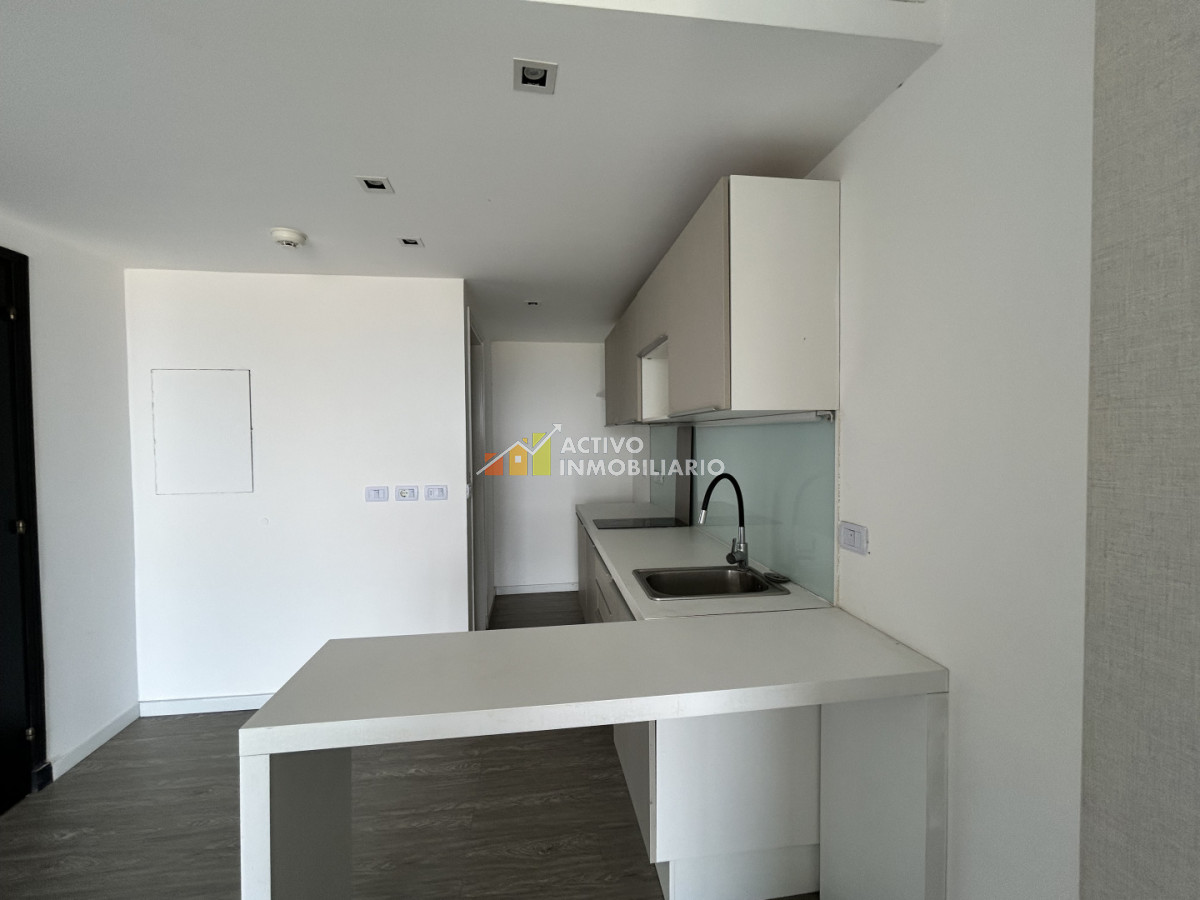 Apartamento ID.484 - Alquiler monoambiente - Barrio Sur 