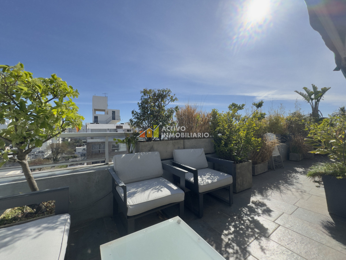 Apartamento ID.472 - Venta Penthouse 1 Dormitorio - Terraza con Parrillero garaje -Pocitos
