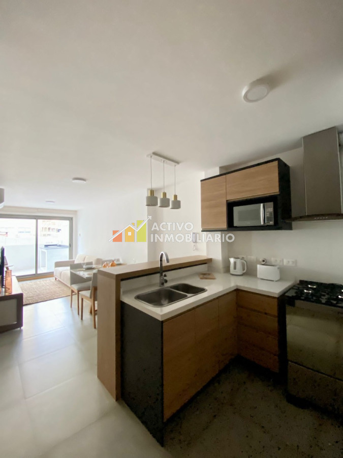 Apartamento ID.21 - Alquiler Anual A Estrenar Amoblado !! 1 Dormitorio+ Patio+garage