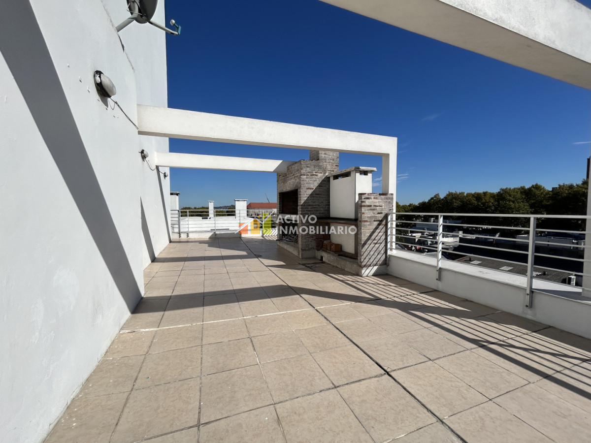 Apartamento ID.550 - Alquiler Apartamento 2 Dormitorios con Balcón - Bella Vista 
