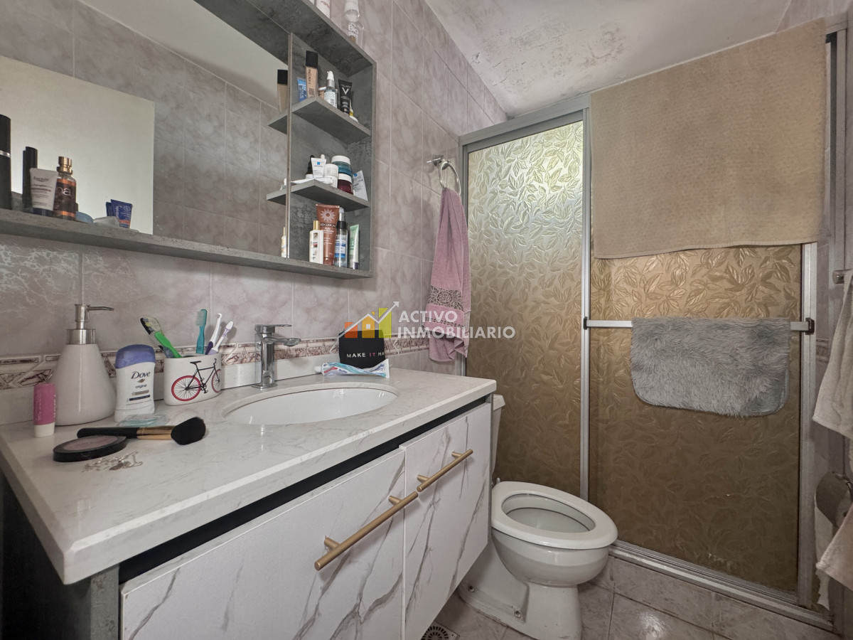 Apartamento ID.369 - Venta 3 dormitorios 1 baño + estacionamiento