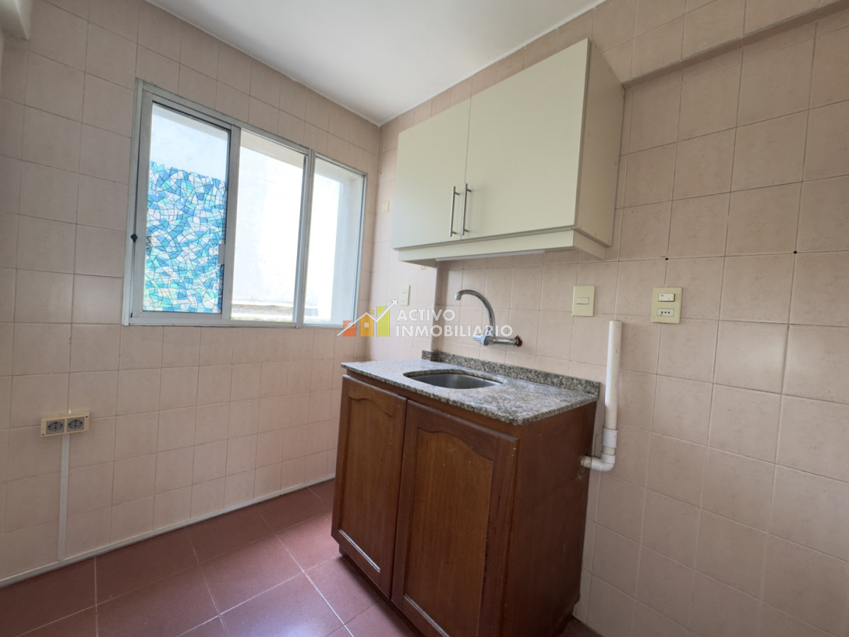 Apartamento ID.493 - Alquiler monoambiente - Ciudad Vieja 