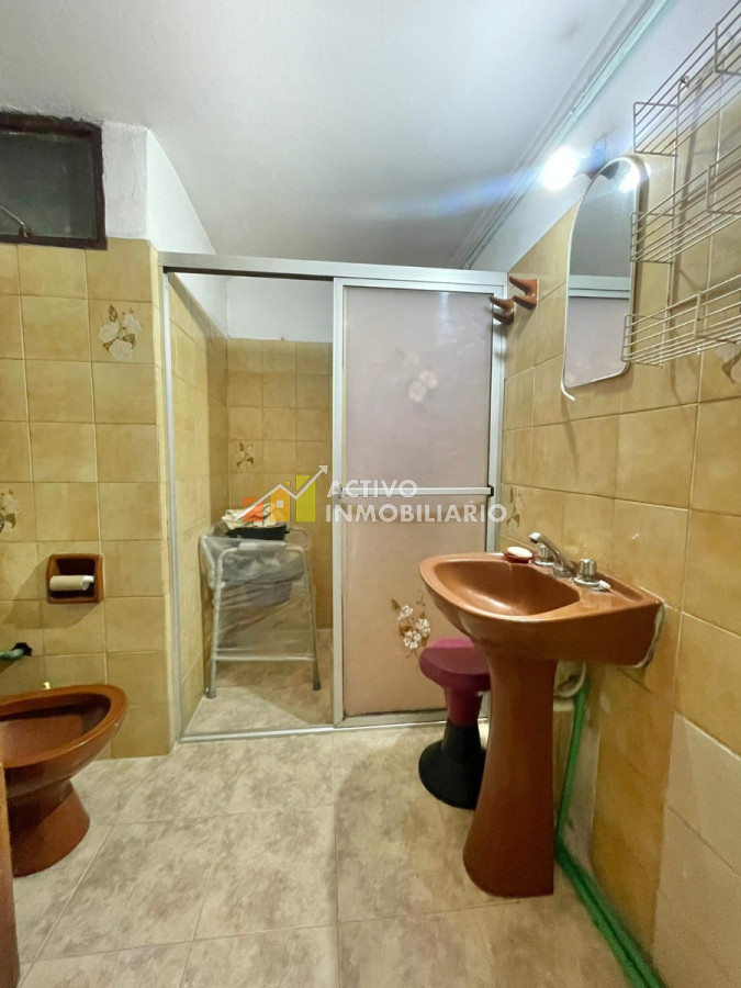 Apartamento ID.29 - Venta oprtunidad  Apartamento para actualizar ! 3 Dormitorios + Estudio - Villa Dolores 