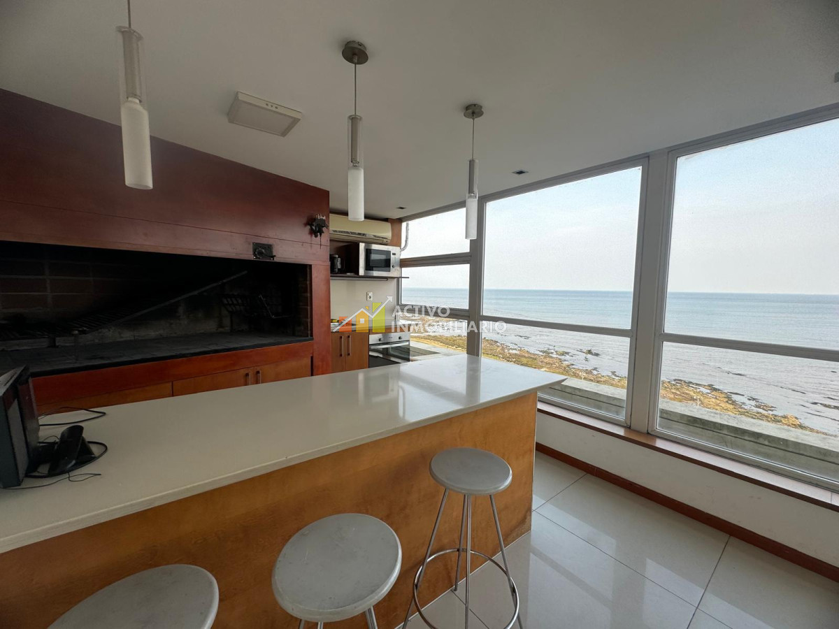 Apartamento ID.260 - Alquiler apartamento 3 dormitorios + garaje - Rambla Punta Carretas