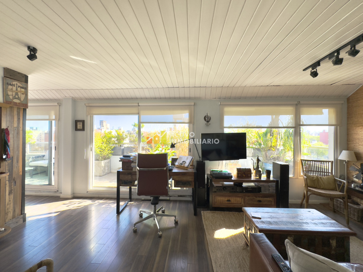 Apartamento ID.472 - Venta Penthouse 1 Dormitorio - Terraza con Parrillero garaje -Pocitos