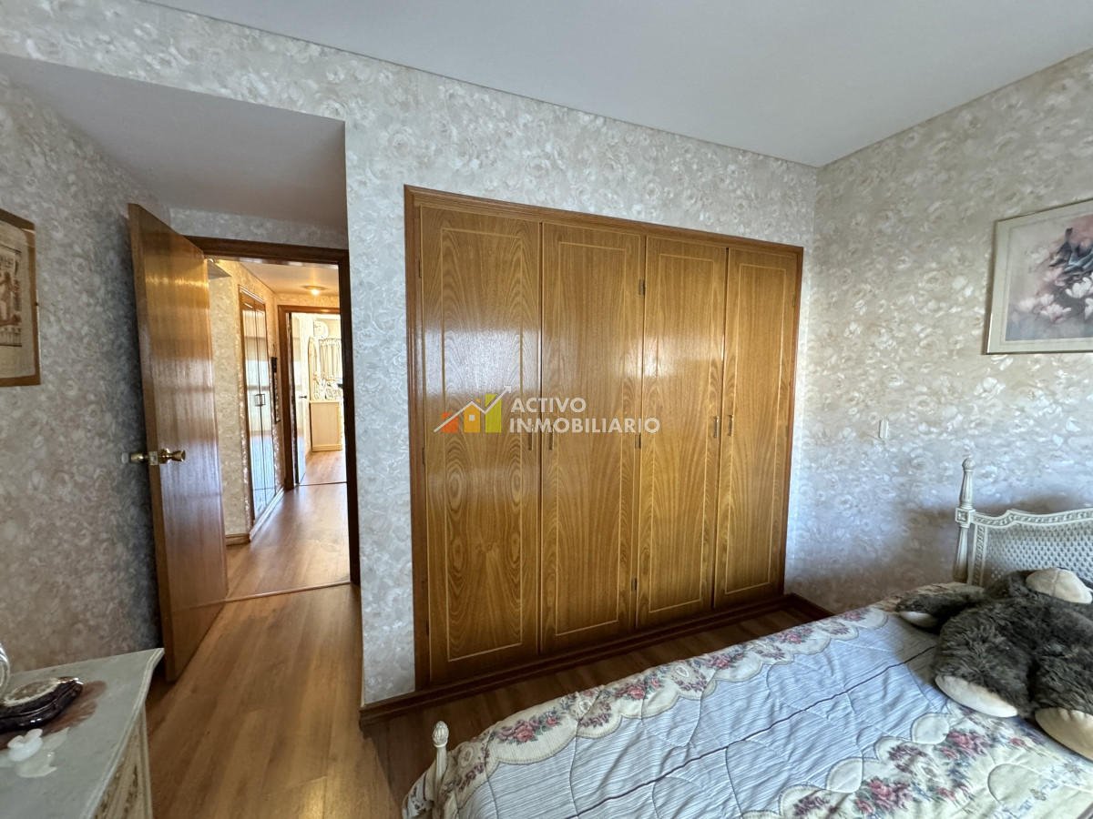 Apartamento ID.282 - Venta apartamento 3 dormitorios + servicio + 2 garages  - Pocitos 