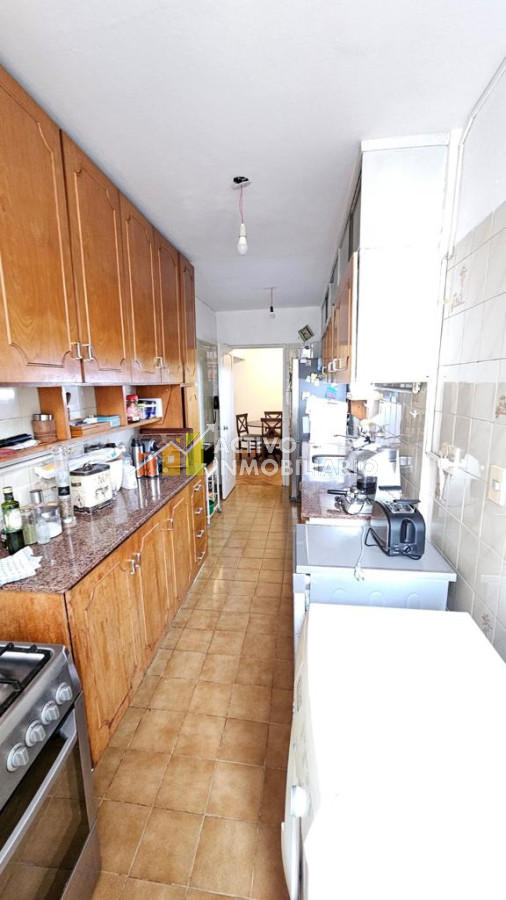 Apartamento ID.94 - Venta 3 Dormitorios + Servicio completo + garaje !
