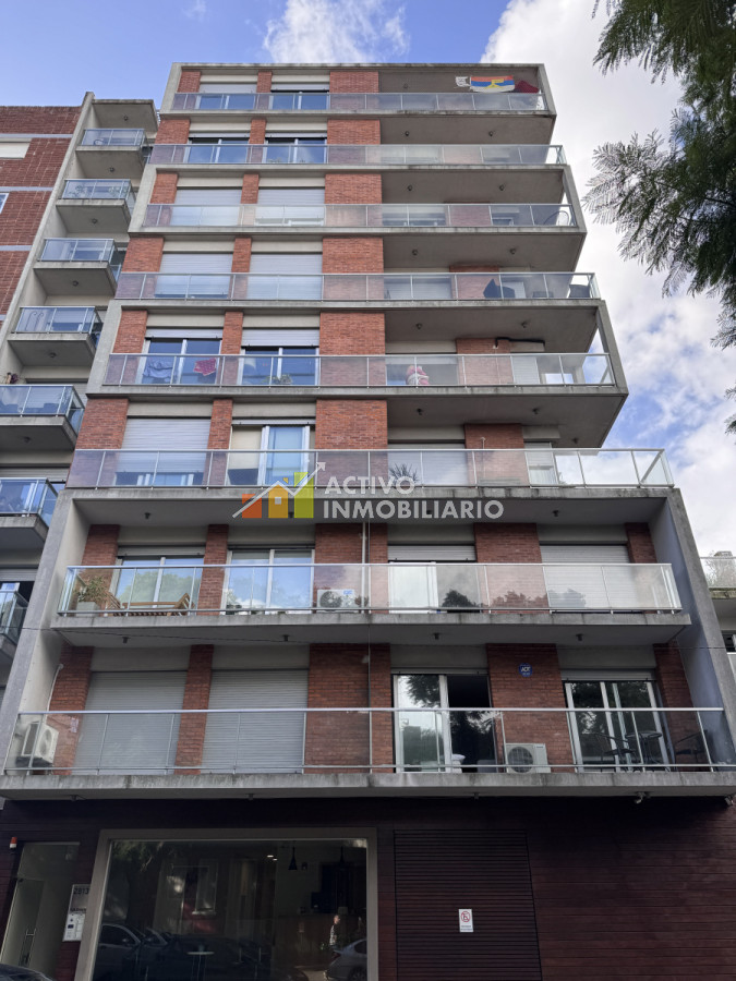 Apartamento ID.384 - Alquiler apartamento 1 dormitorio amoblado con garaje y terrazas 