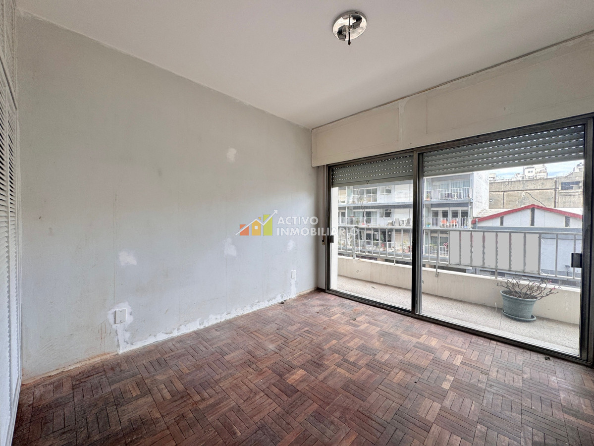 Apartamento ID.405 - Venta apartamento 3 dormitorios + servicio + garaje - Pocitos 