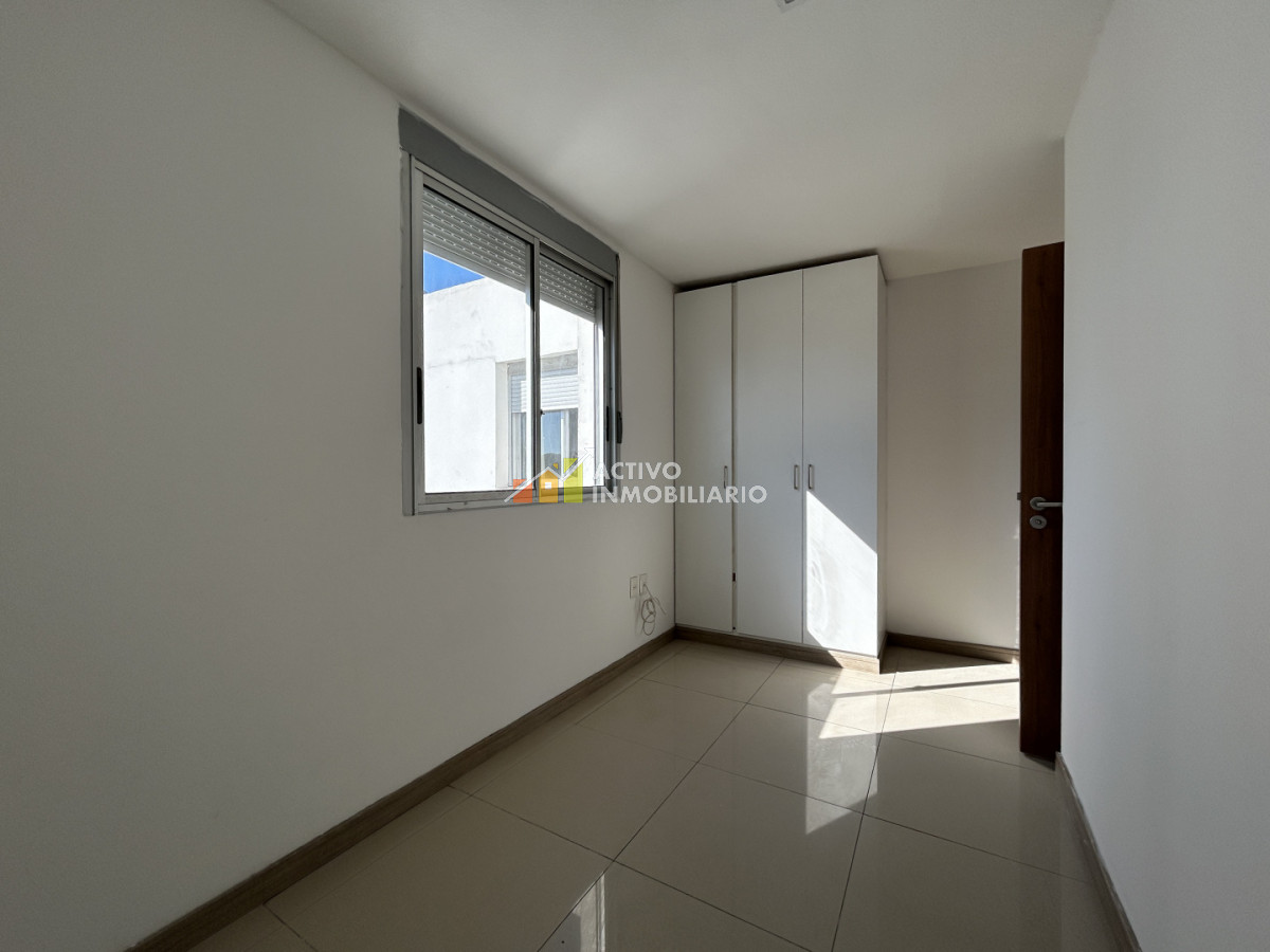 Apartamento ID.550 - Alquiler Apartamento 2 Dormitorios con Balcón - Bella Vista 