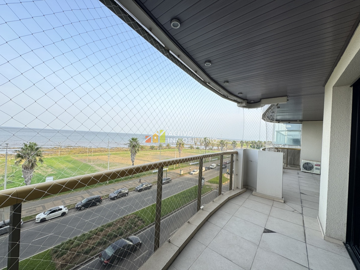 Apartamento ID.260 - Alquiler apartamento 3 dormitorios + garaje - Rambla Punta Carretas