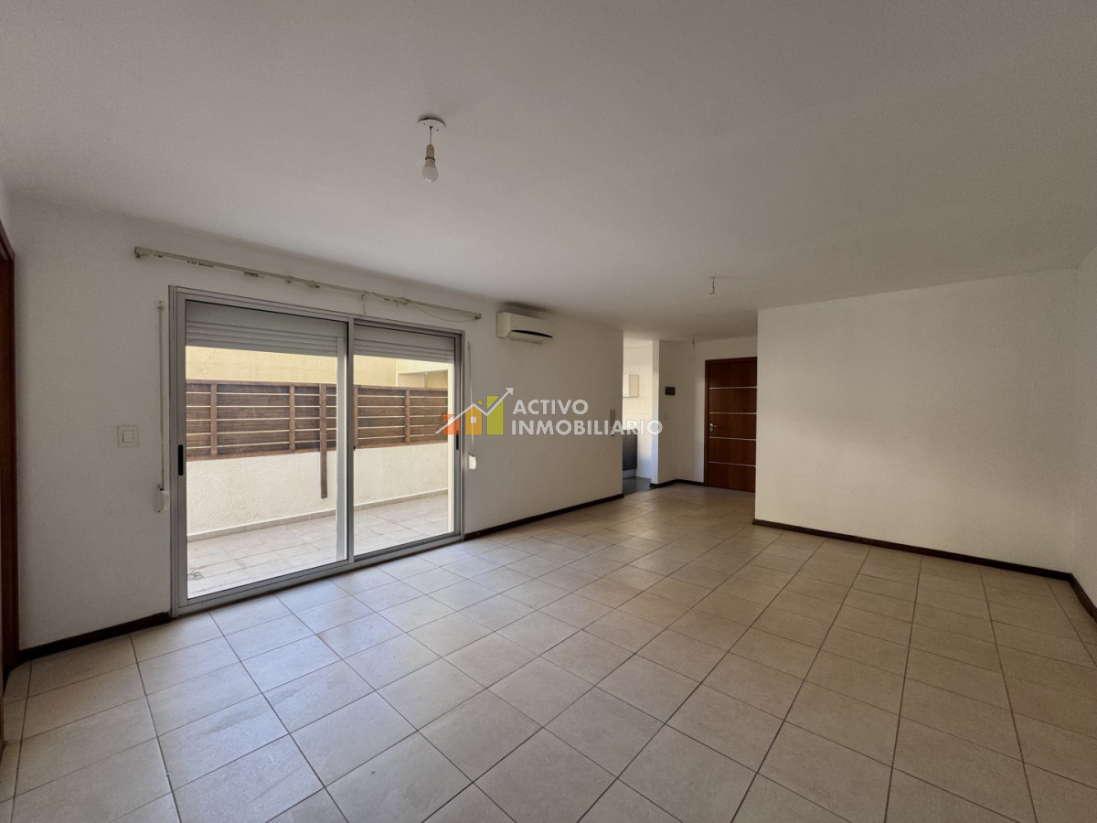 Apartamento ID.358 - Venta apartamento 1 dormitorio + patio + garaje + box - Pocitos 