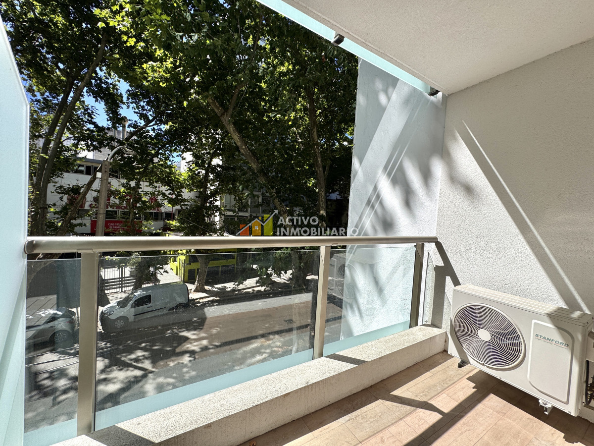 Apartamento ID.482 - Alquiler monoambiente amoblado -Pocitos