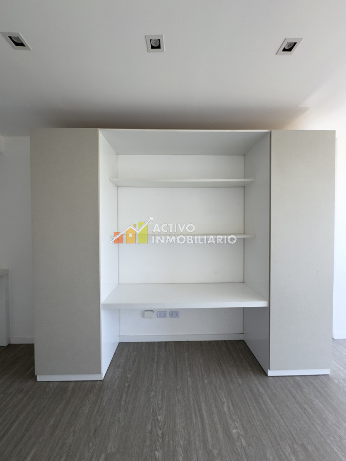 Apartamento ID.498 - Alquiler monoambiente-Ciudad Vieja
