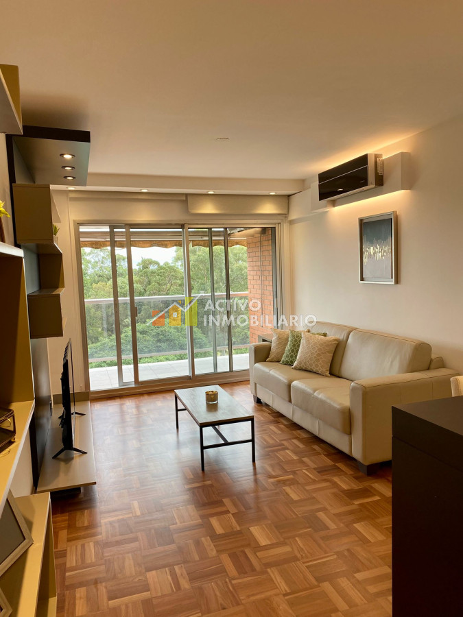 Apartamento ID.75 - Alquiler Exclente planta con vista al Golf ! Amueblado contrato anual