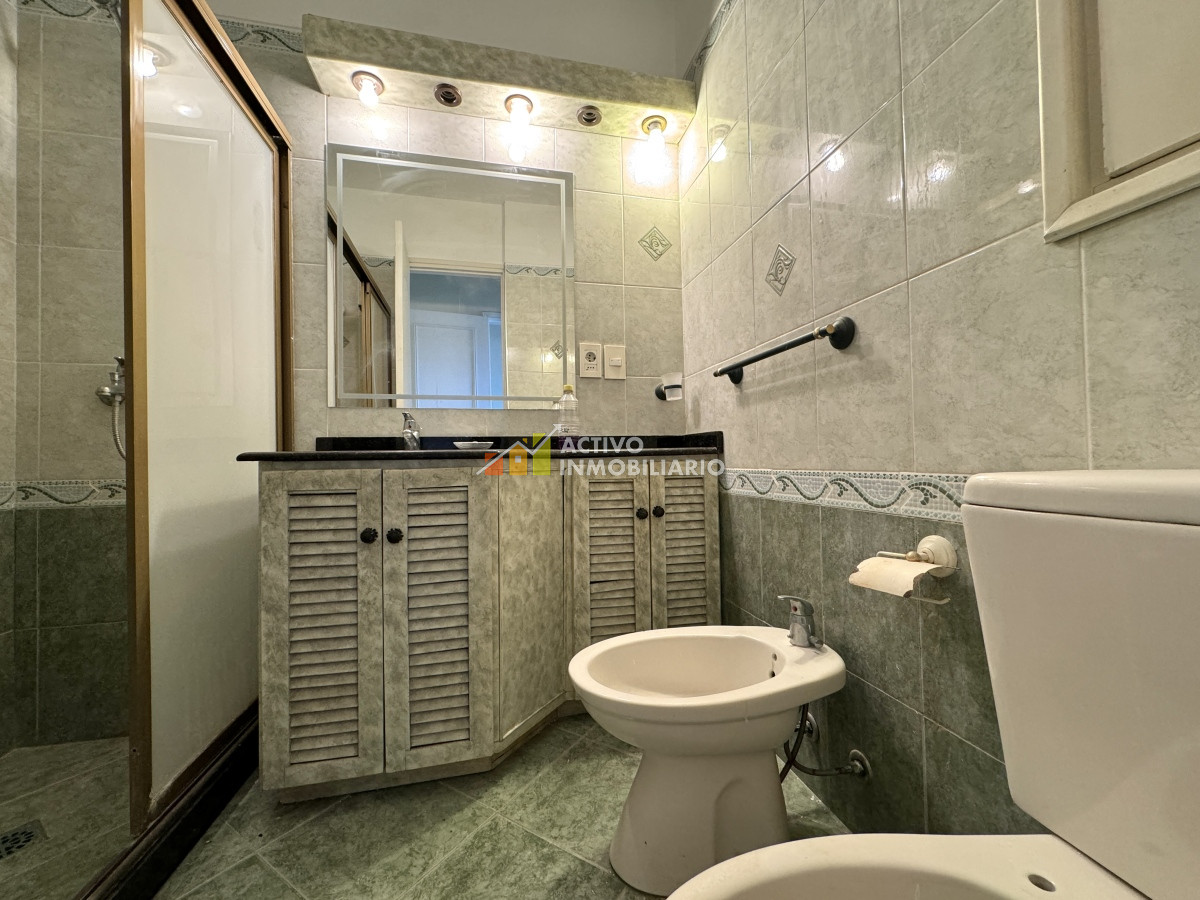 Apartamento ID.281 - Venta apartamento 2 dormitorios + garage - Rambla Punta Carretas 