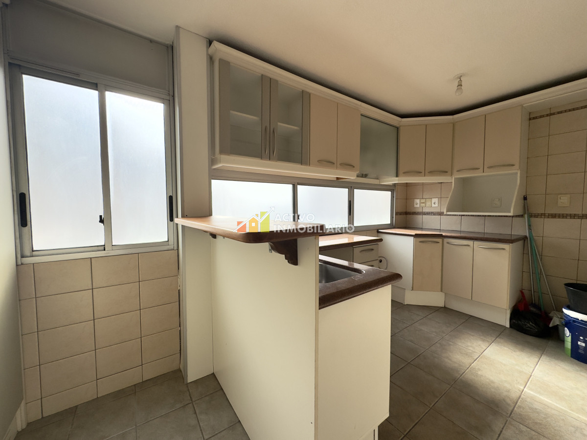 Apartamento ID.413 - Alquiler apartamento 3 dormitorios + garaje - Pocitos