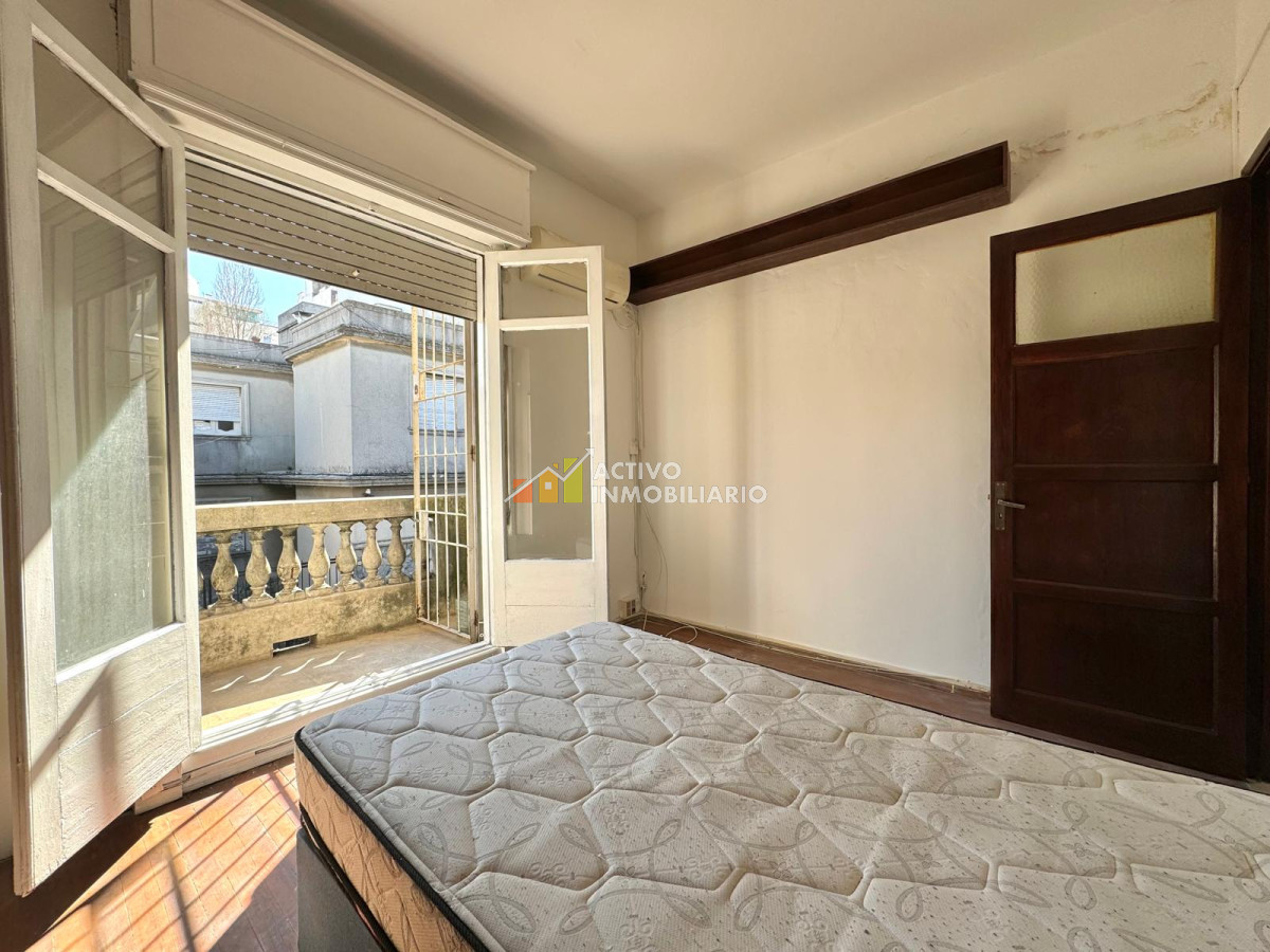 Apartamento ID.543 - Venta apartamento 2 dormitorios con azotea y parrillero-Pocitos