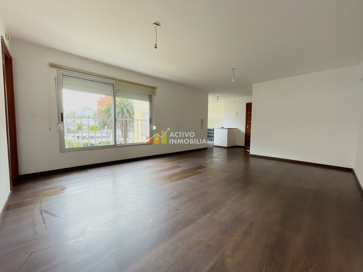 Apartamento ID.65 - Alquiler apartamento 1 dormitorio + garaje - Pocitos 