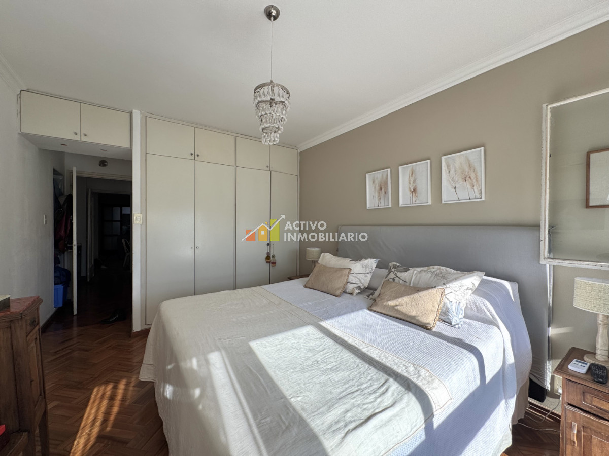 Apartamento ID.575 - Alquiler apartamento 4 dormitorios + balcón + garaje - Villa Biarritz