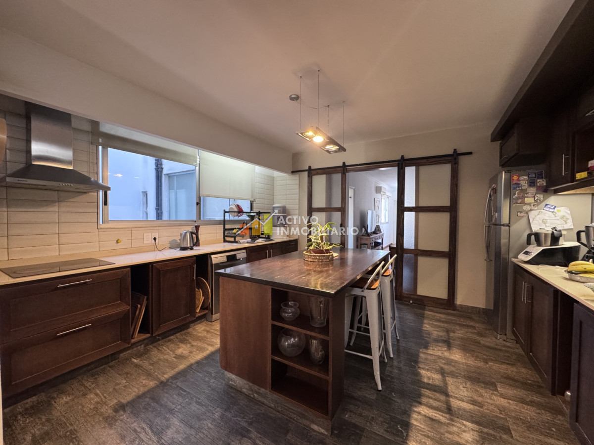 Apartamento ID.577 - Alquiler apartamento 3 dormitorios + servicio + balcón + garaje - Villa Biarritz