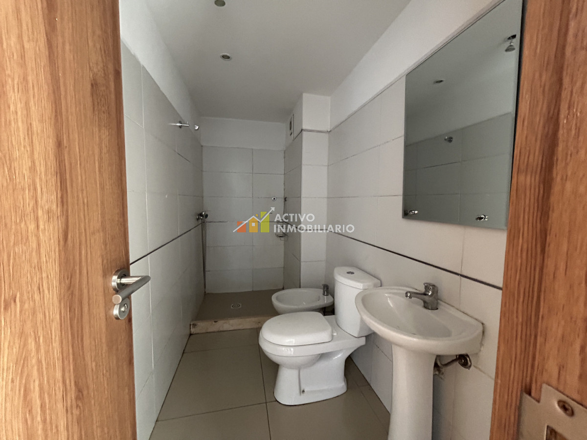 Apartamento ID.550 - Alquiler Apartamento 2 Dormitorios con Balcón - Bella Vista 