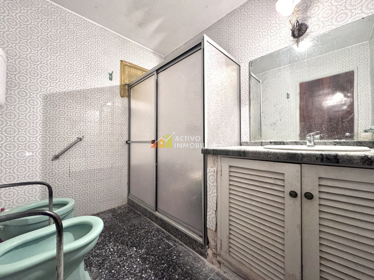 Apartamento ID.366 - Venta apartamento 3 dormitorios + patio + garaje - Pocitos