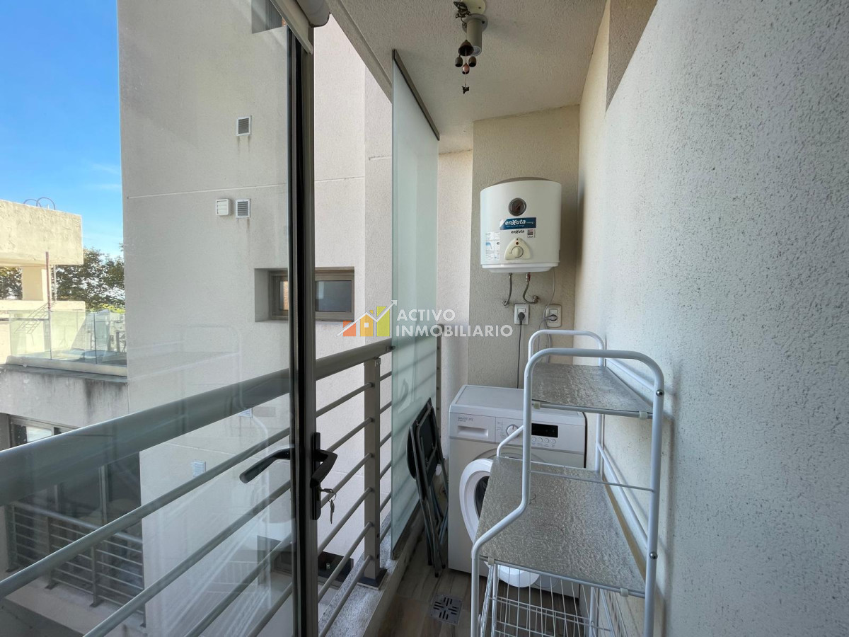 Apartamento ID.209 - Alquiler apartamento amueblado 2 dormitorio + terraza   garaje