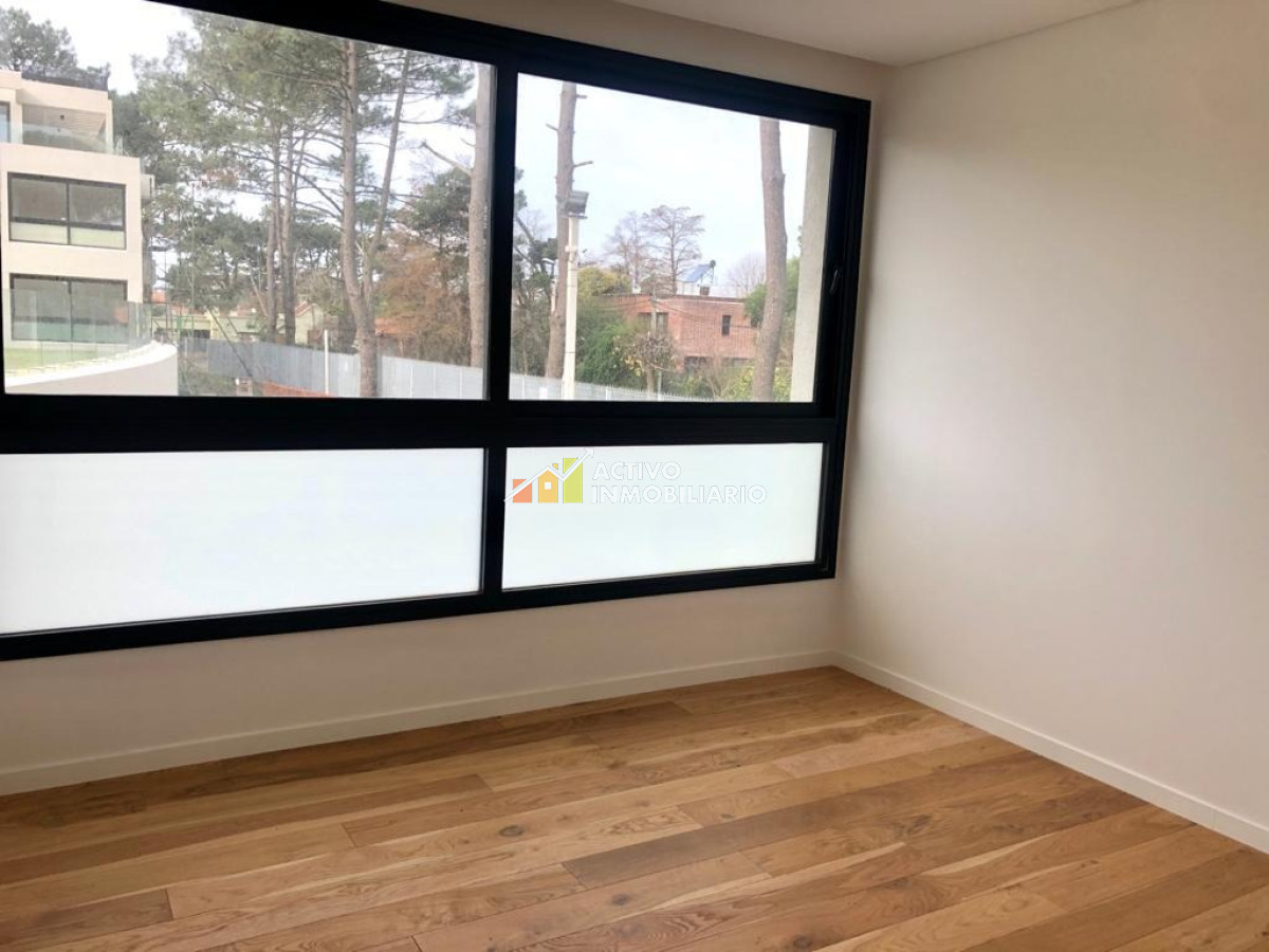 Apartamento ID.6 - Excelente Apartamento En  Carrasco 2 D+b+garage