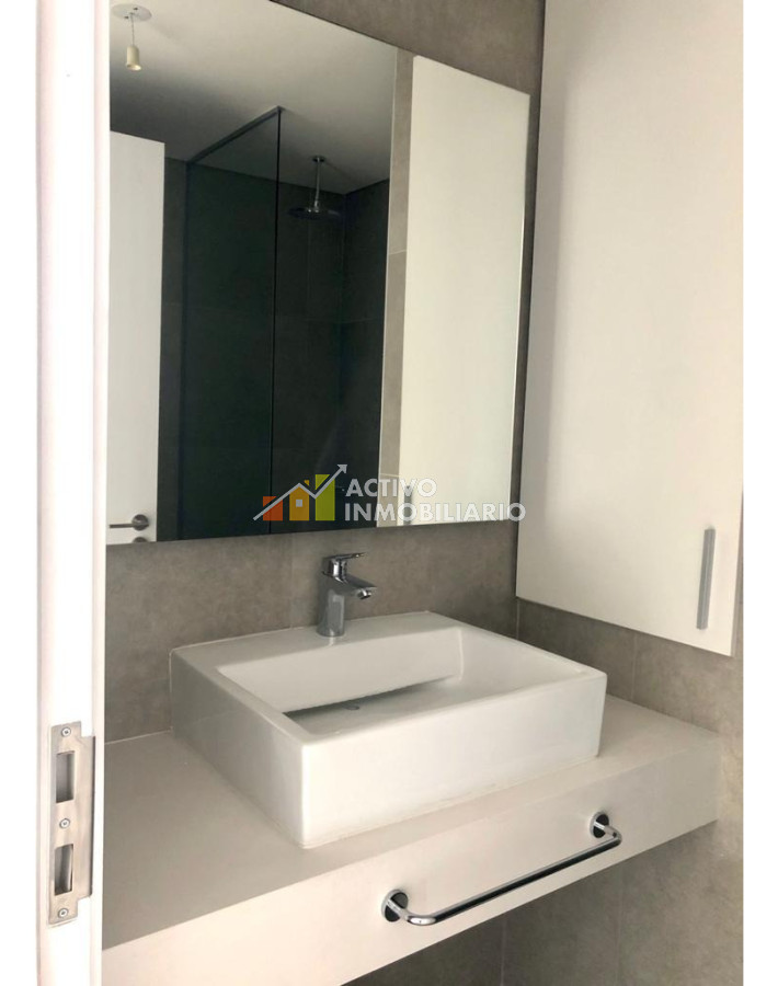 Apartamento ID.6 - Excelente Apartamento En  Carrasco 2 D+b+garage