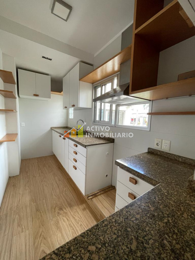 Apartamento ID.123 - Venta Excelente apartamento de 3 dormitorios en zona exclusiva Punta carrtetas