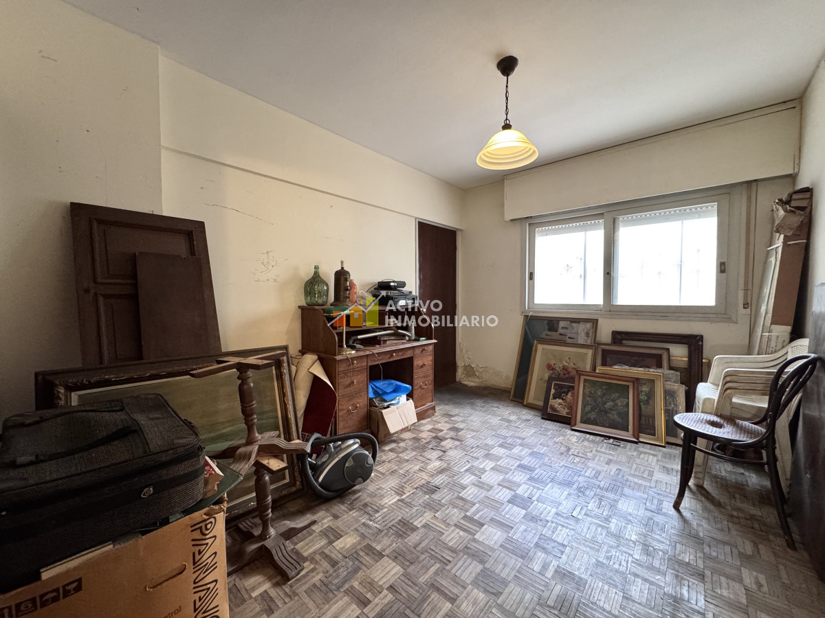 Apartamento ID.366 - Venta apartamento 3 dormitorios + patio + garaje - Pocitos