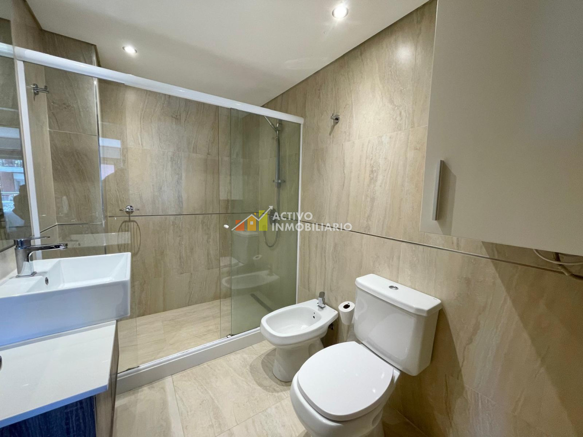 Apartamento ID.209 - Alquiler apartamento amueblado 2 dormitorio + terraza   garaje