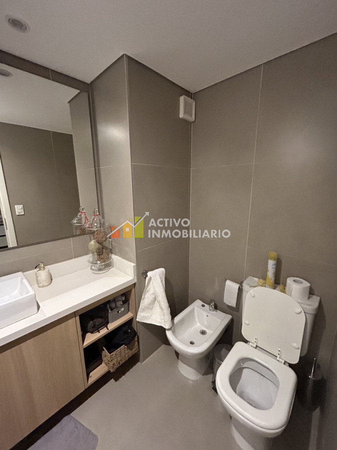 Apartamento ID.529 - Venta apartamento de 2 dormitorios 2 baños y cochera