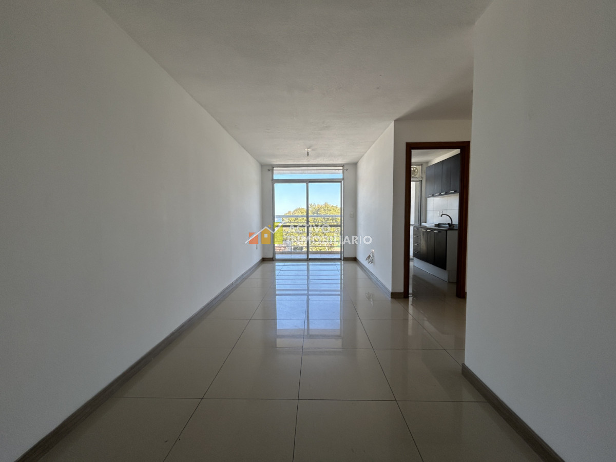 Apartamento ID.550 - Alquiler Apartamento 2 Dormitorios con Balcón - Bella Vista 