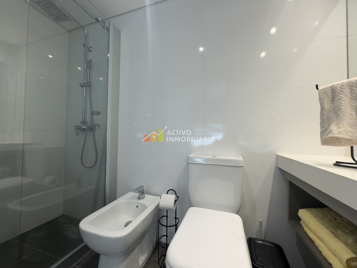 Apartamento ID.448 - Alquiler Monoambiente Amueblado con Garaje - More Buceo