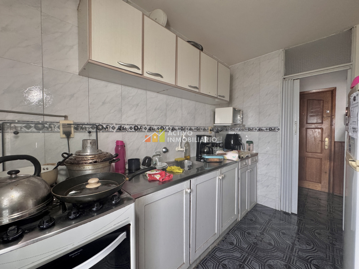 Apartamento ID.369 - Venta 3 dormitorios 1 baño + estacionamiento