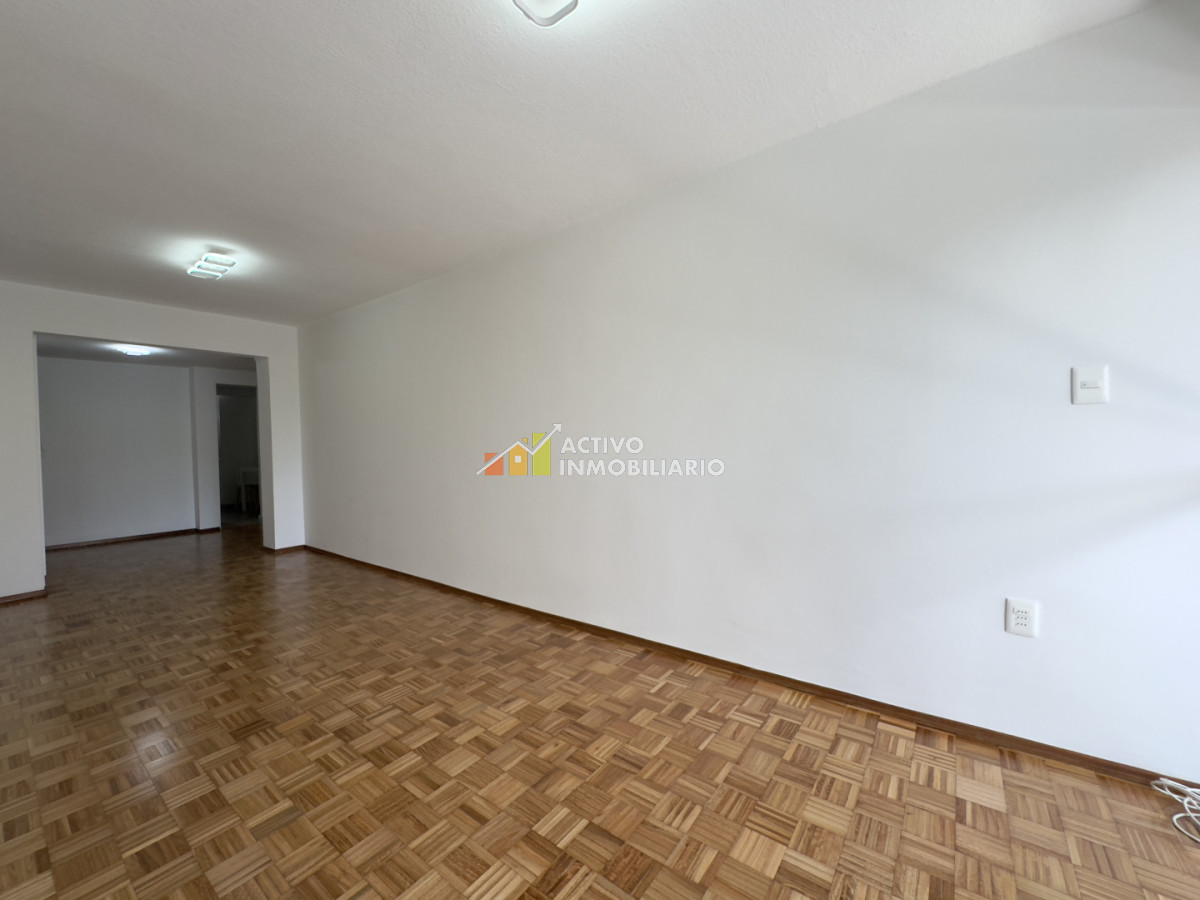 Apartamento ID.479 - Alquiler apartamento 1 dormitorio balcon y garaje - Pocitos