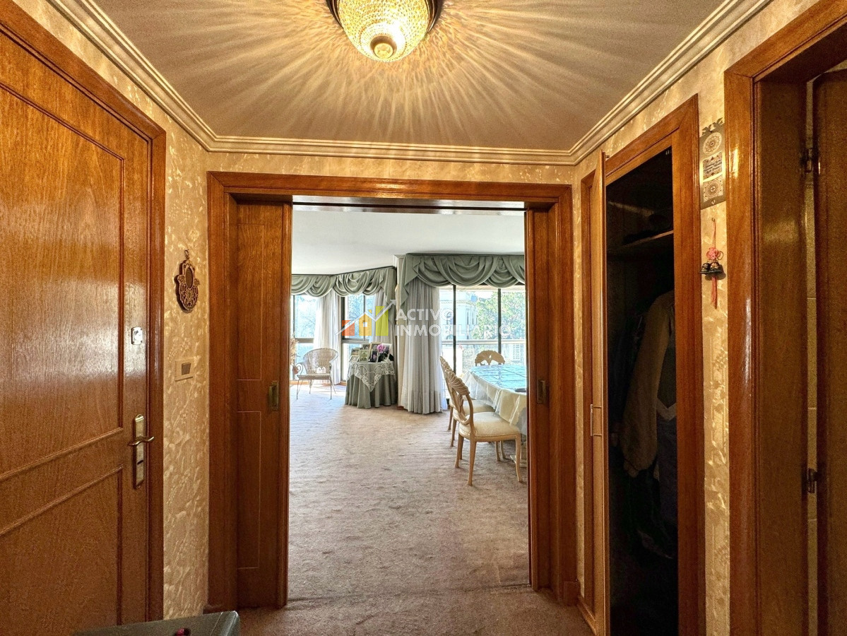 Apartamento ID.282 - Venta apartamento 3 dormitorios + servicio + 2 garages  - Pocitos 