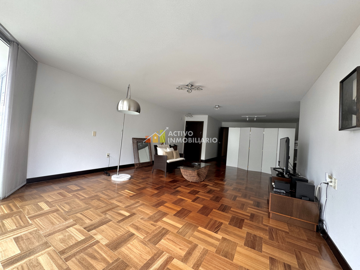 Apartamento ID.307 - Venta apartamento 3 dormitorios mas servicio mas garaje 