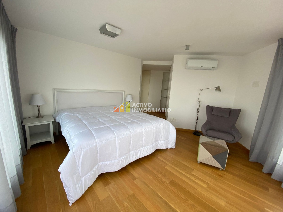 Apartamento ID.9 - Alquiler Penthouse Amueblado  3 Dormitorios+2 Baños + 2 Garages 