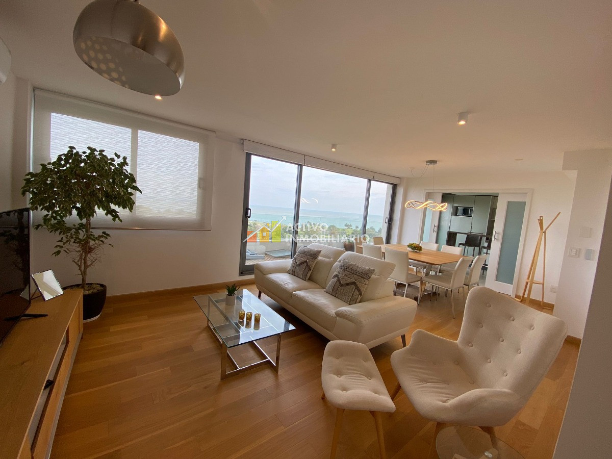 Apartamento ID.9 - Alquiler Penthouse Amueblado  3 Dormitorios+2 Baños + 2 Garages 
