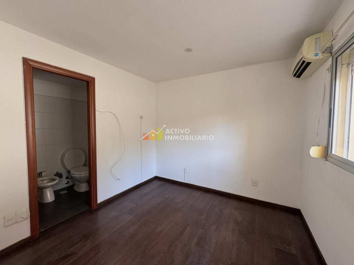 Apartamento ID.358 - Venta apartamento 1 dormitorio + patio + garaje + box - Pocitos 