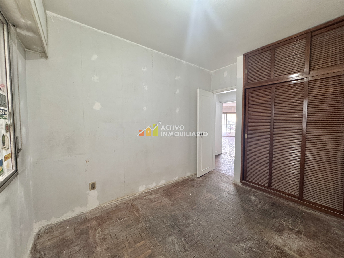 Apartamento ID.405 - Venta apartamento 3 dormitorios + servicio + garaje - Pocitos 