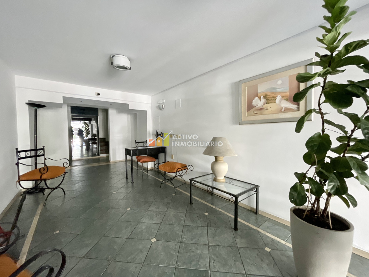 Apartamento ID.444 - Alquiler Monoambiente con Balcón - Punta Carretas 