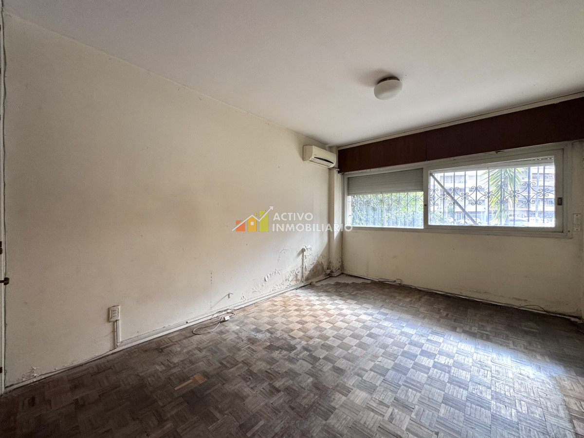 Apartamento ID.366 - Venta apartamento 3 dormitorios + patio + garaje - Pocitos